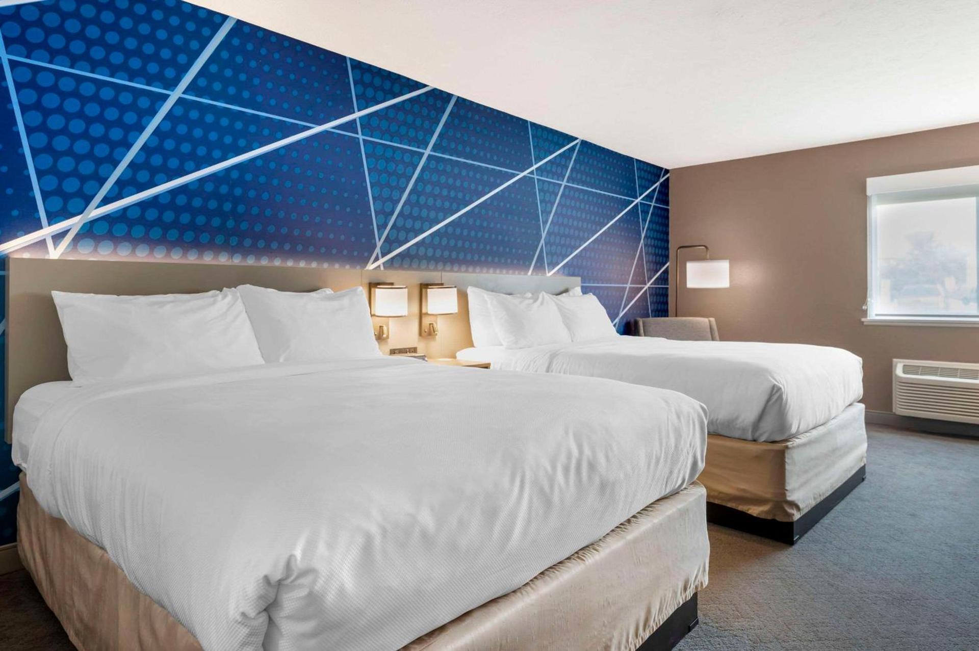 Comfort Inn Edinburgh - Columbus photo 13