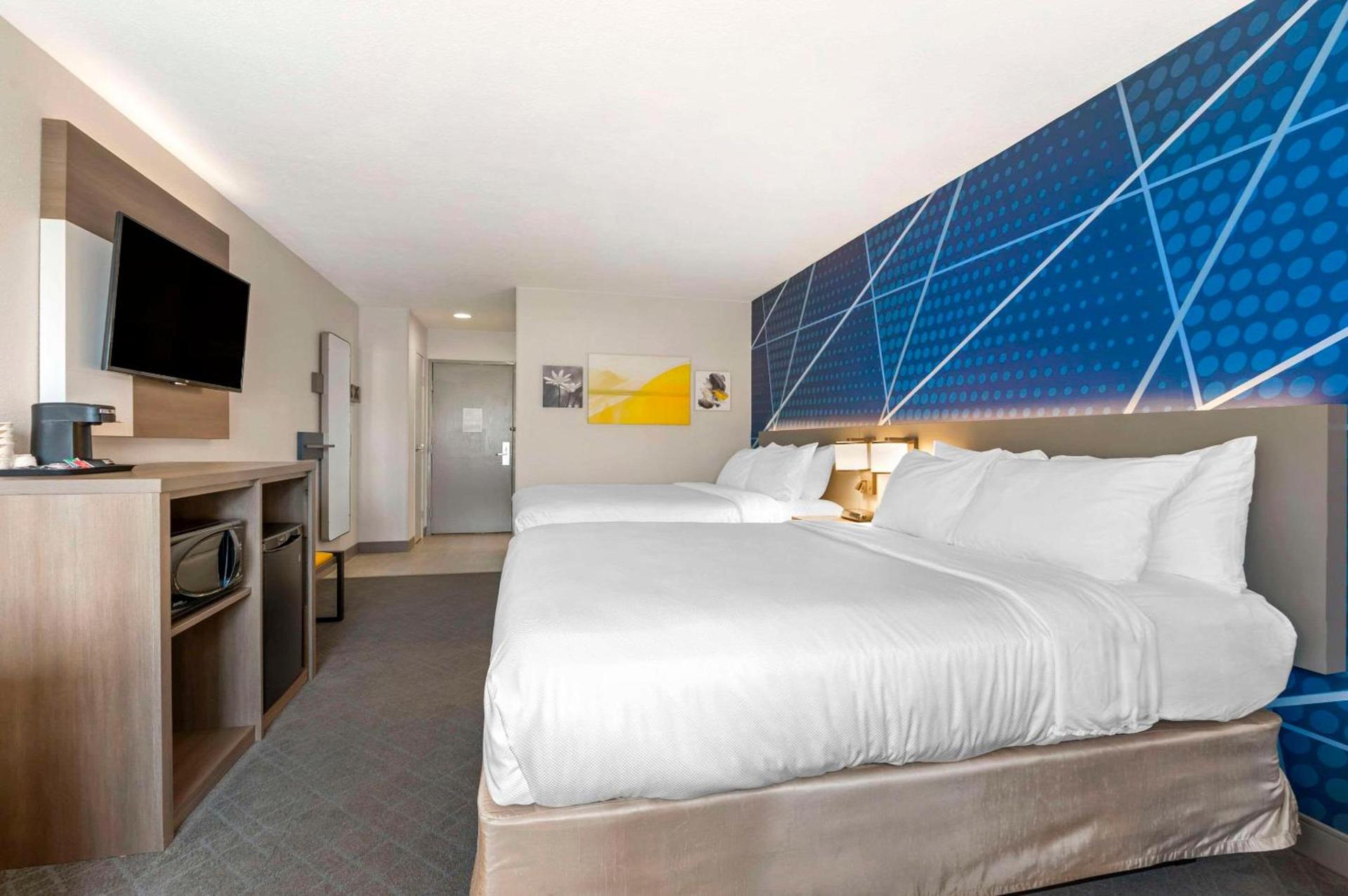 Comfort Inn Edinburgh - Columbus photo 14