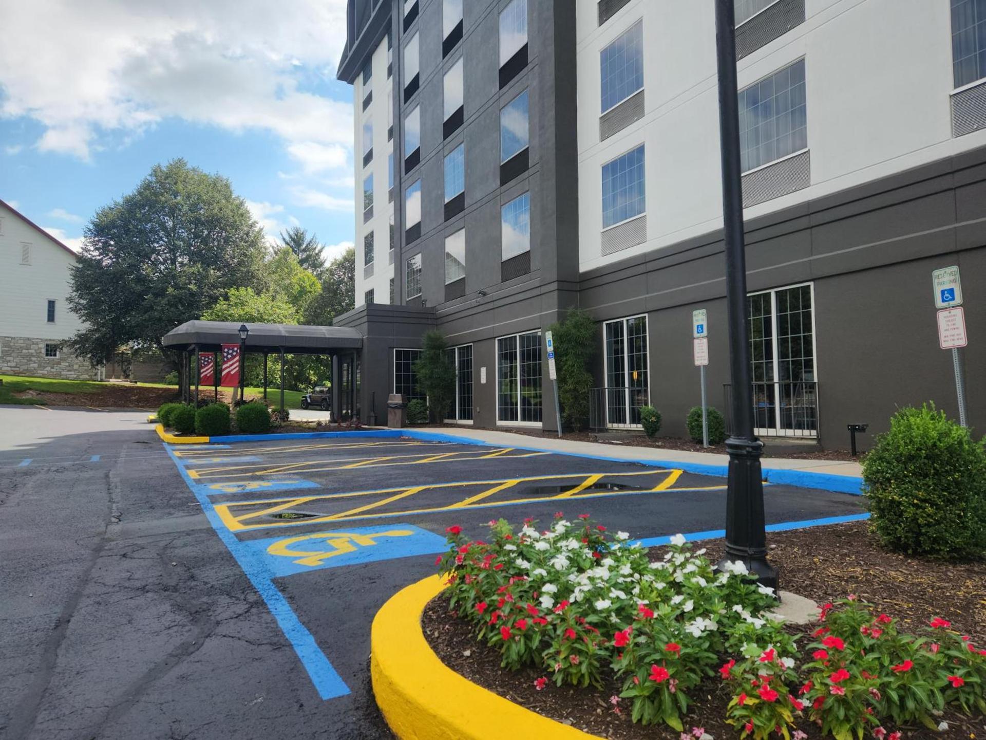 Best Western Chocolate Inn at the Park photo 35