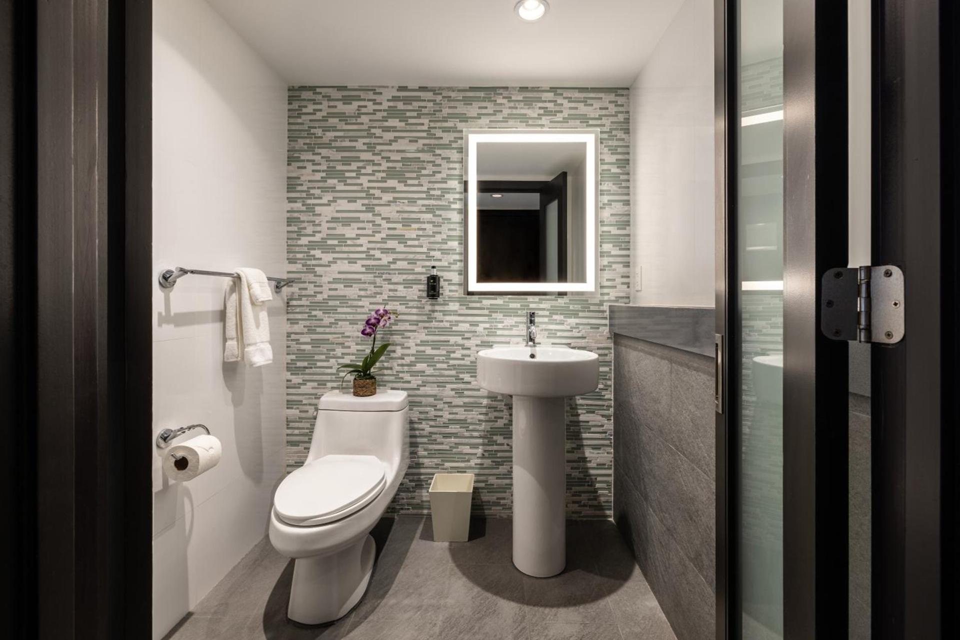 The Palms Hotel & Spa photo 23