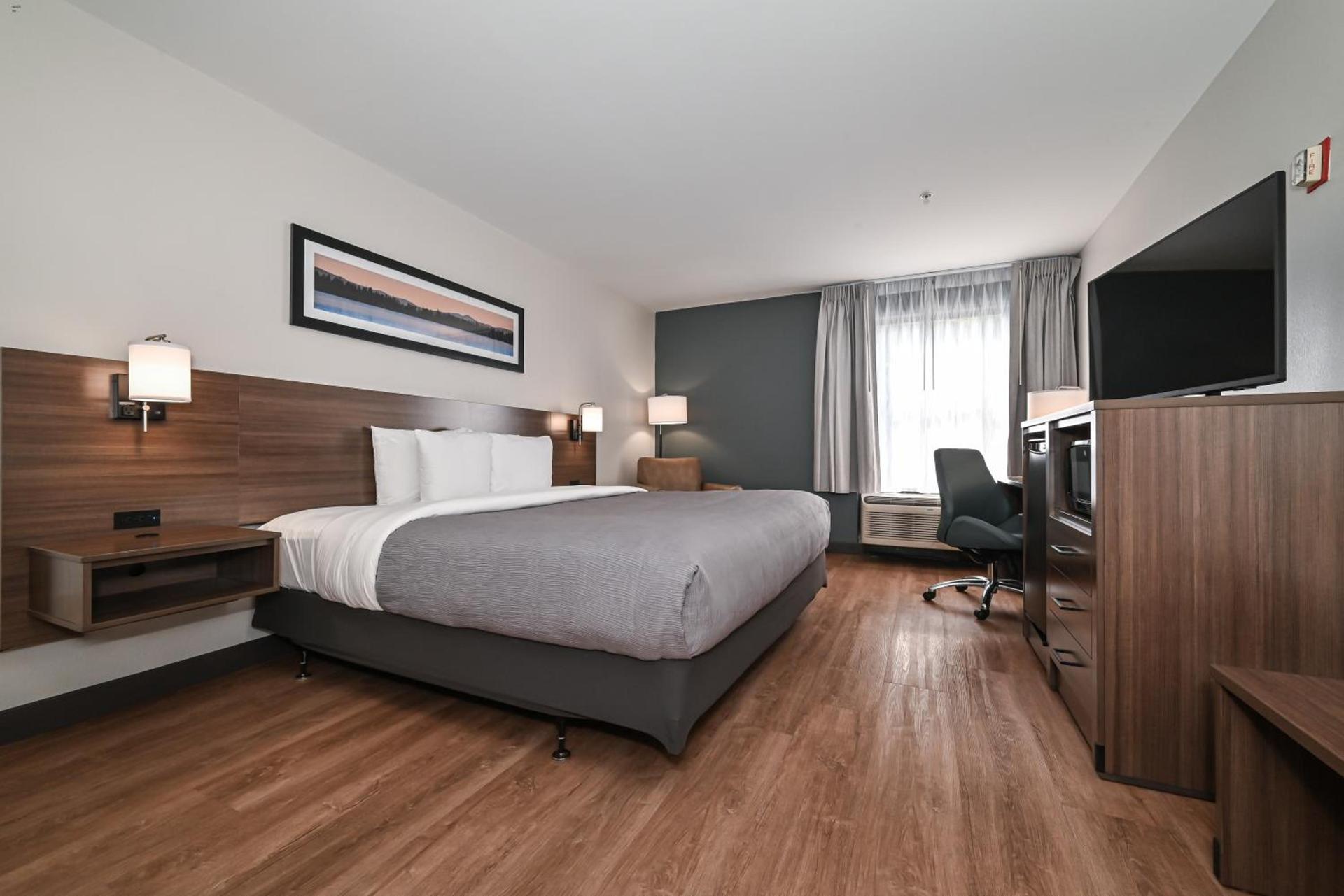 Quality Inn & Suites Matthews - Charlotte photo 51