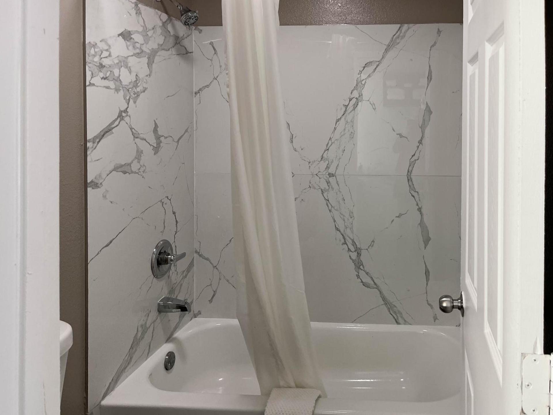 Studio 6 Suites - Lafayette, IN photo 22