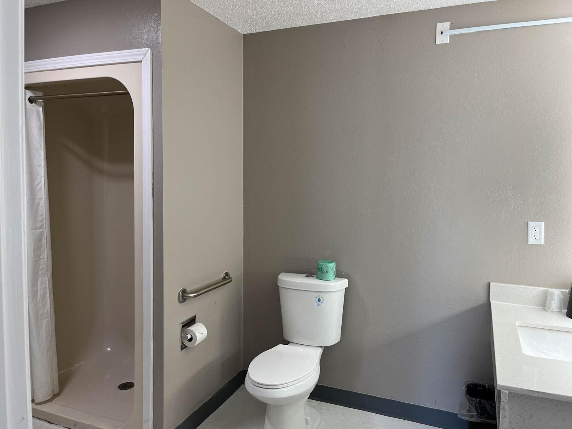 Studio 6 Suites - Lafayette, IN photo 23