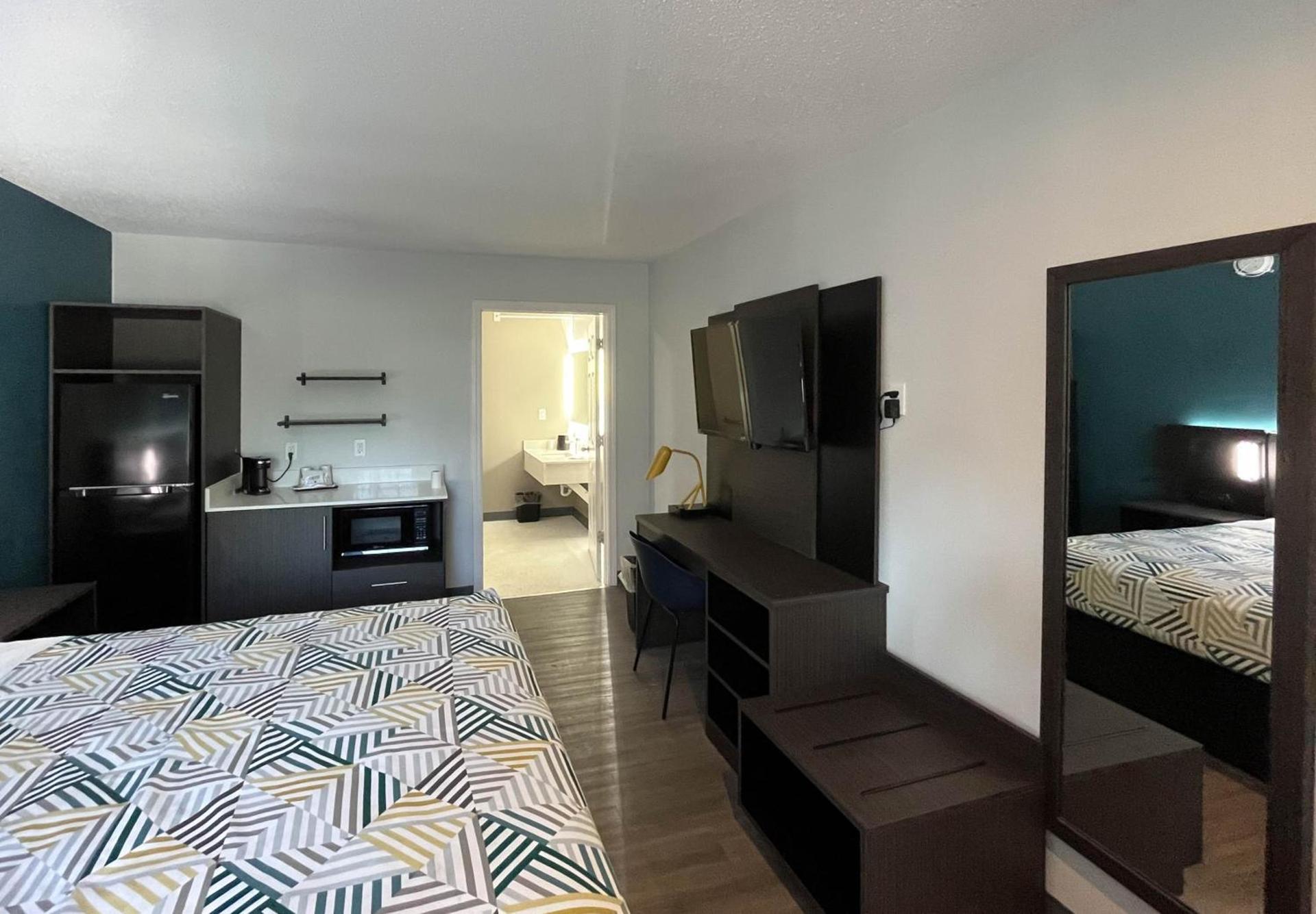 Studio 6 Suites - Lafayette, IN photo 6