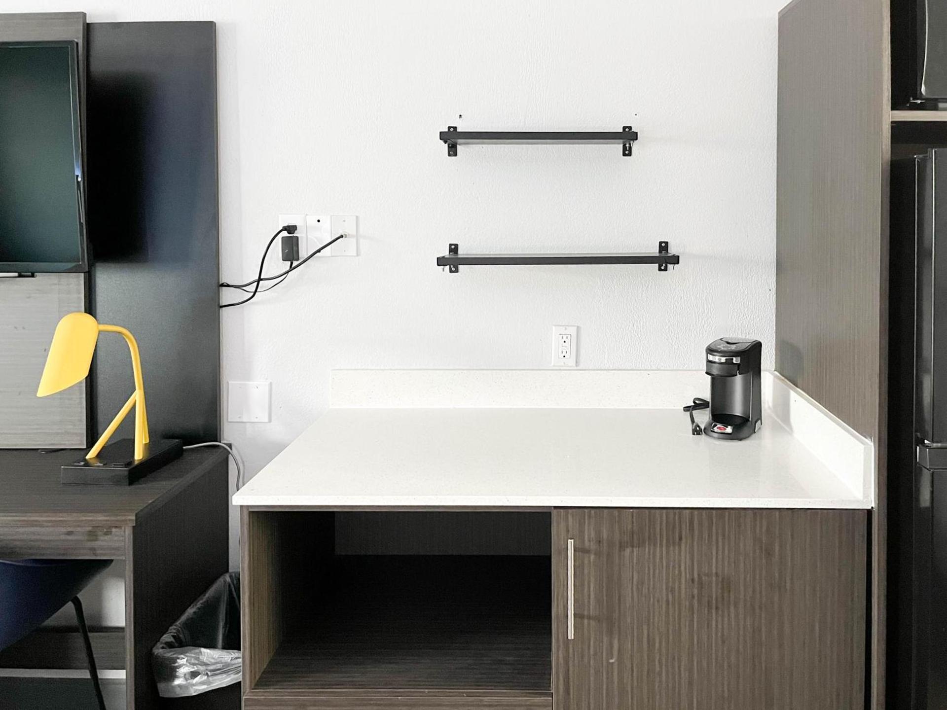 Studio 6 Suites - Lafayette, IN photo 24