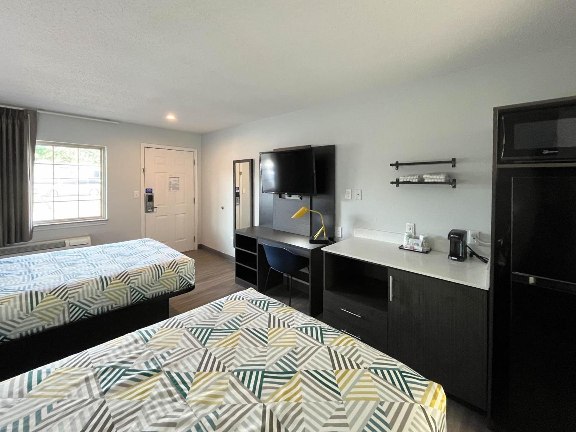 Studio 6 Suites - Lafayette, IN photo 5
