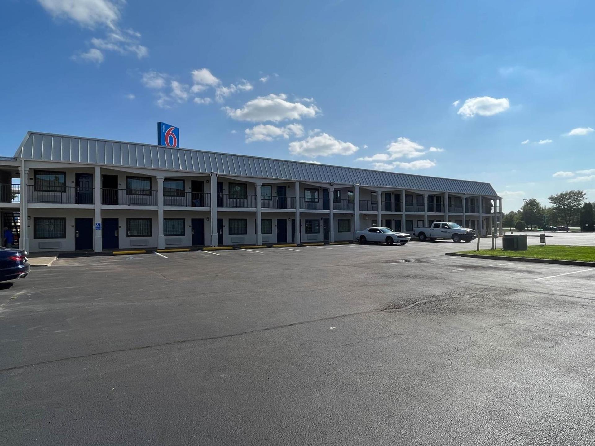 Studio 6 Suites - Lafayette, IN photo 3