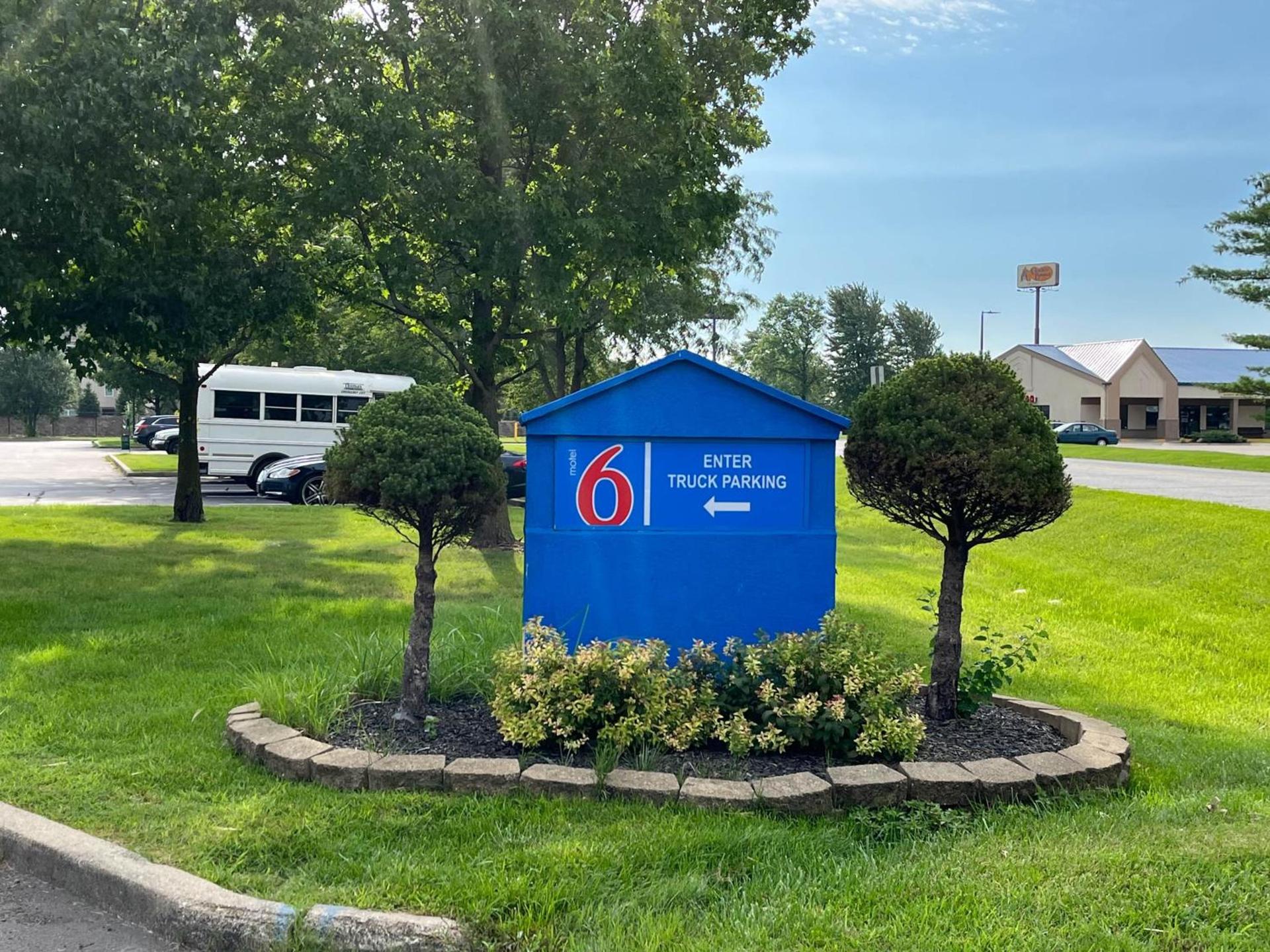 Studio 6 Suites - Lafayette, IN photo 2