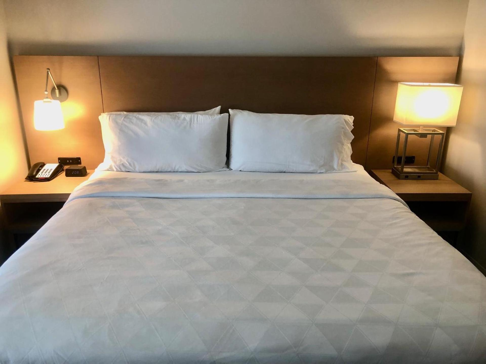 Holiday Inn & Suites Houston NW - Vintage Park Area by IHG photo 2