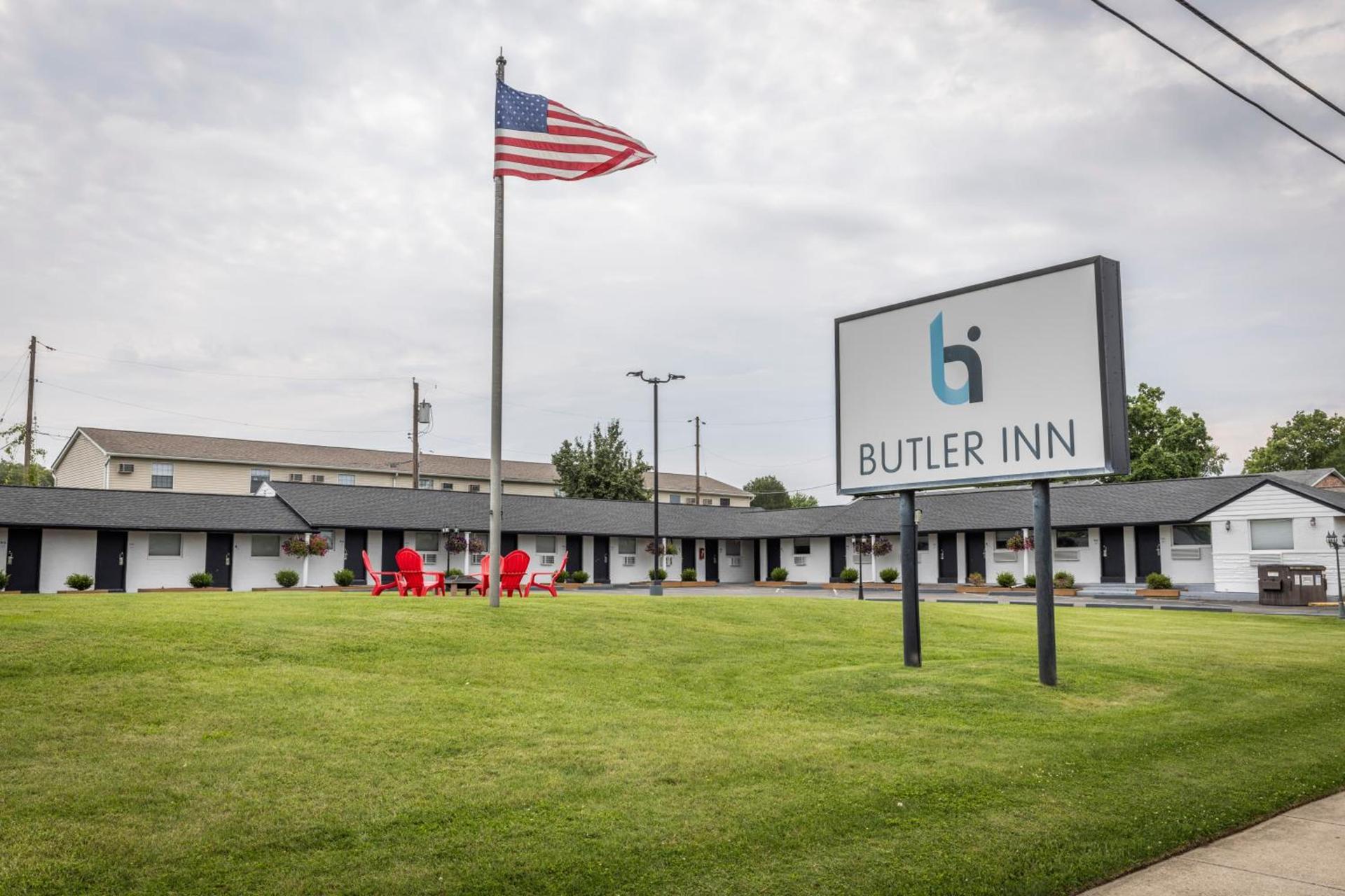 Butler Inn photo 61