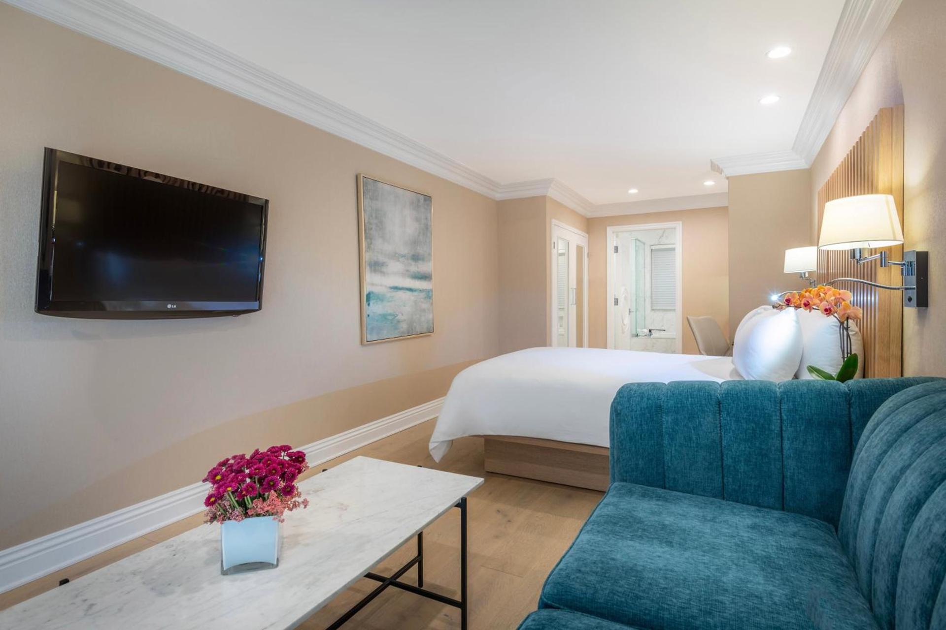 Beverly Hills Plaza Hotel & Spa photo 31