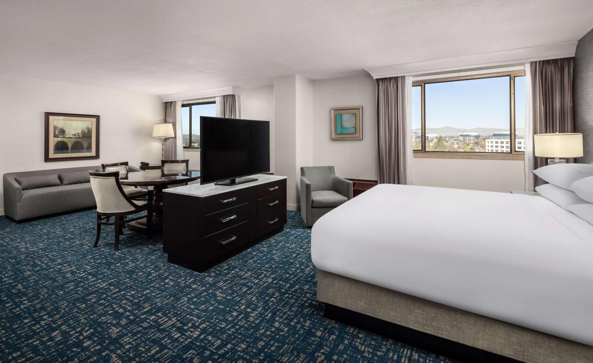Hilton Concord photo 12