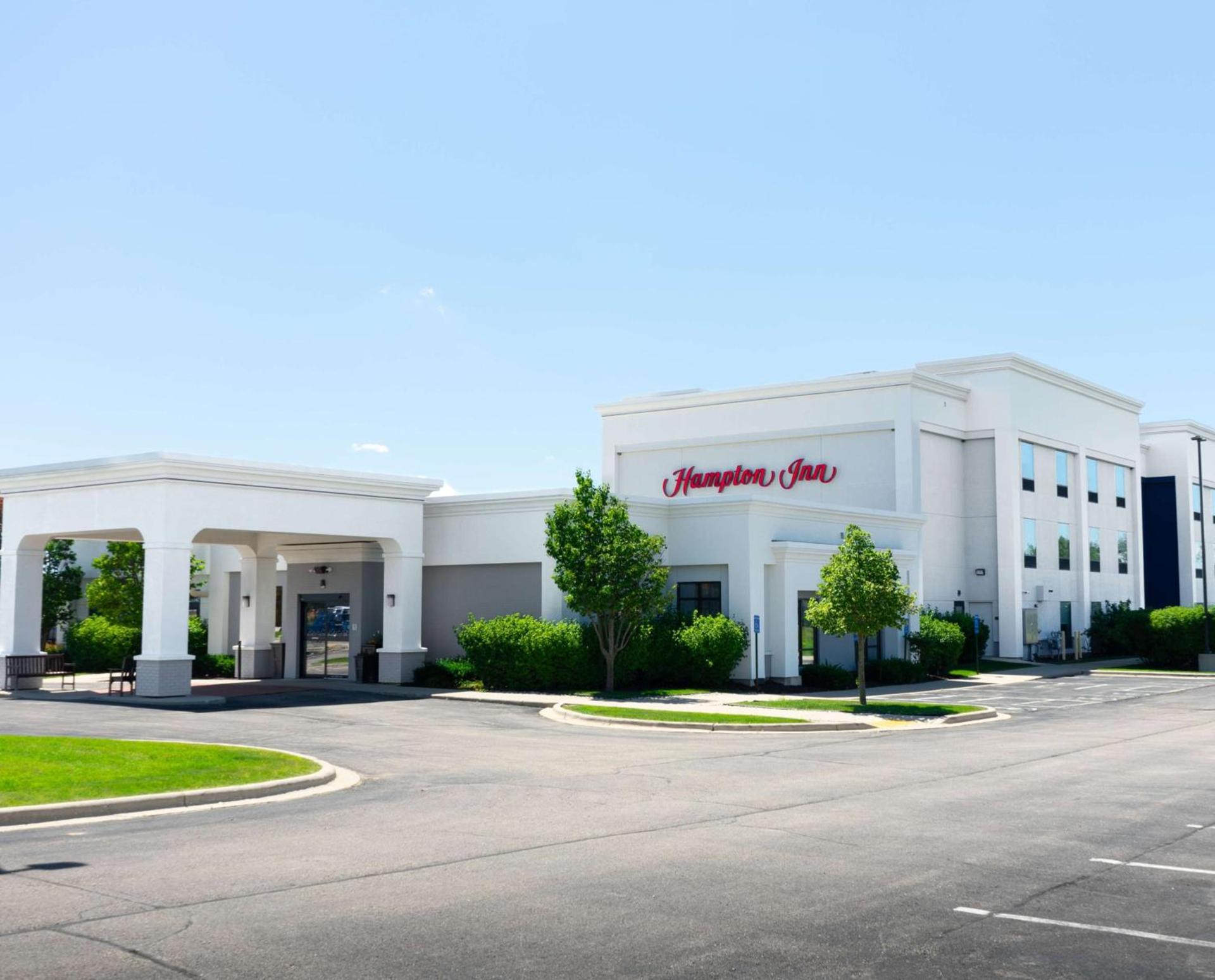 Hampton Inn Elkhorn Lake Geneva Area — hotel in Elkhorn