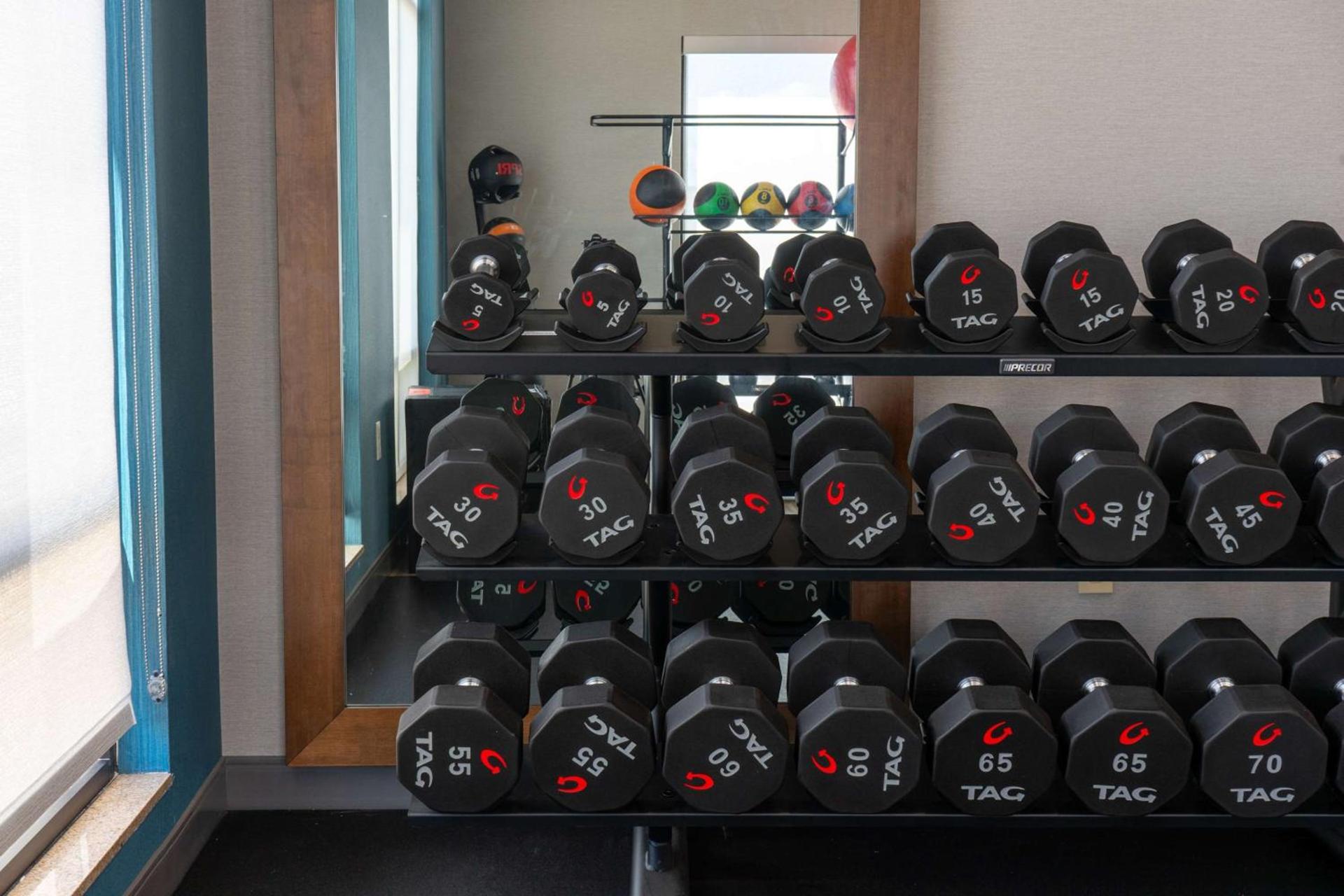 Hampton Inn Elkhorn Lake Geneva Area photo 20