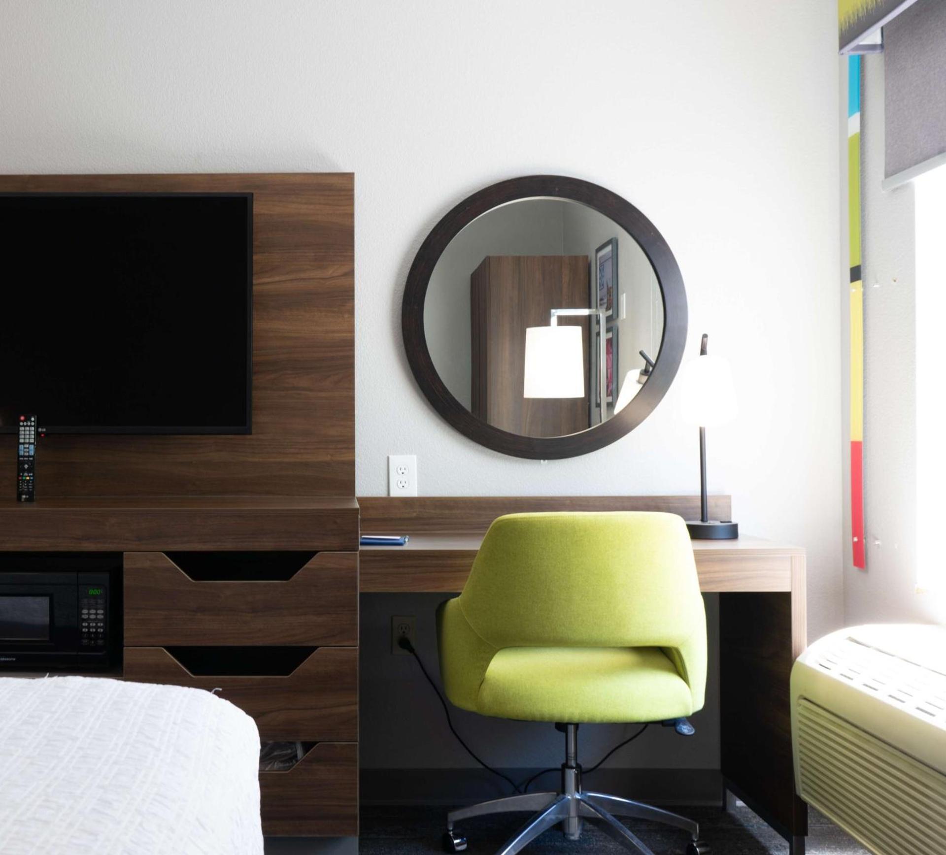 Hampton Inn Elkhorn Lake Geneva Area photo 43