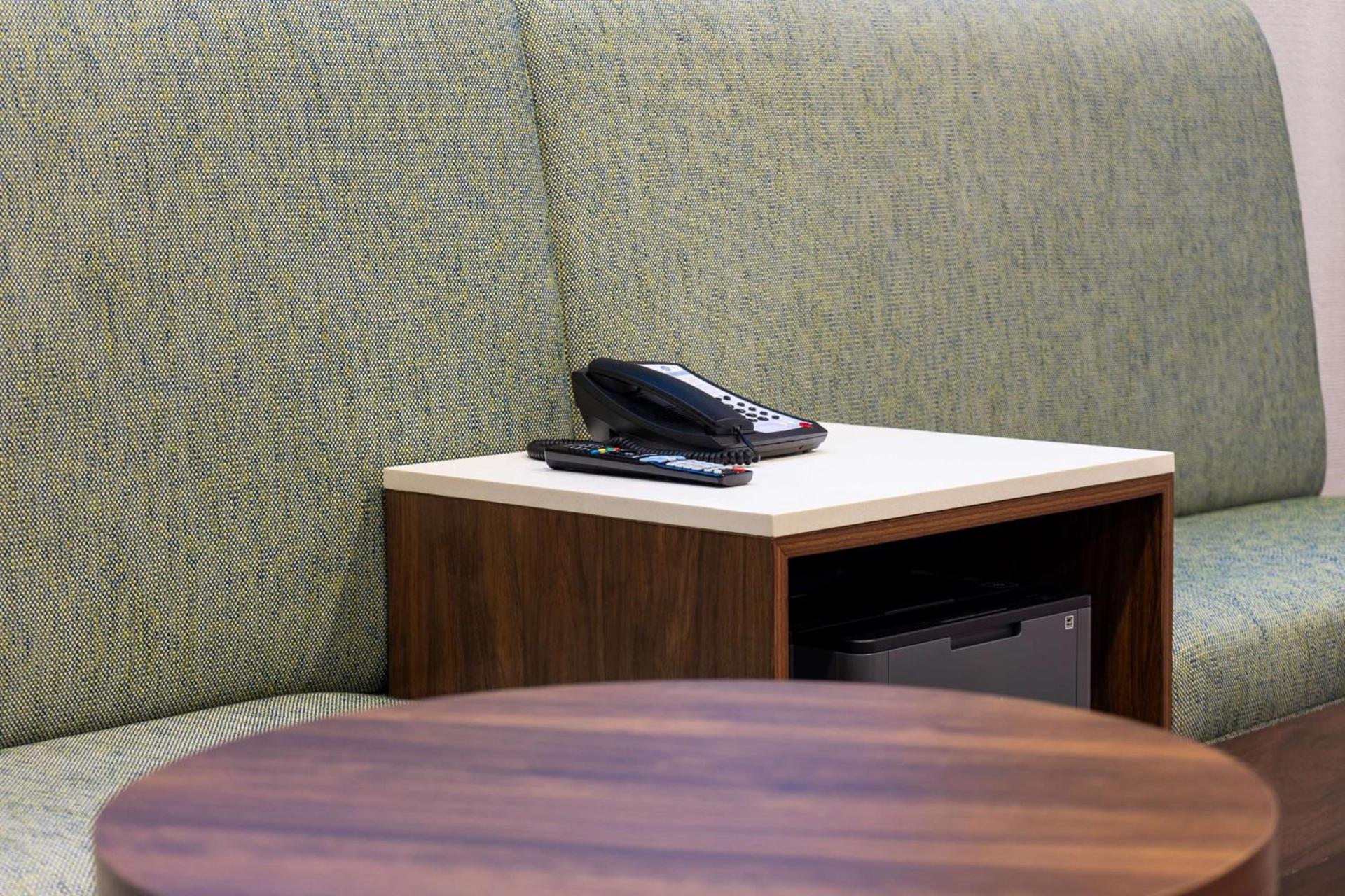 Hampton Inn Elkhorn Lake Geneva Area photo 47
