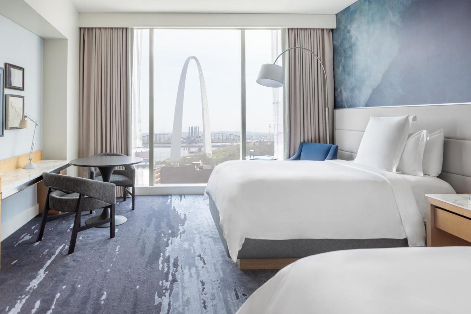 Four Seasons St. Louis photo 36