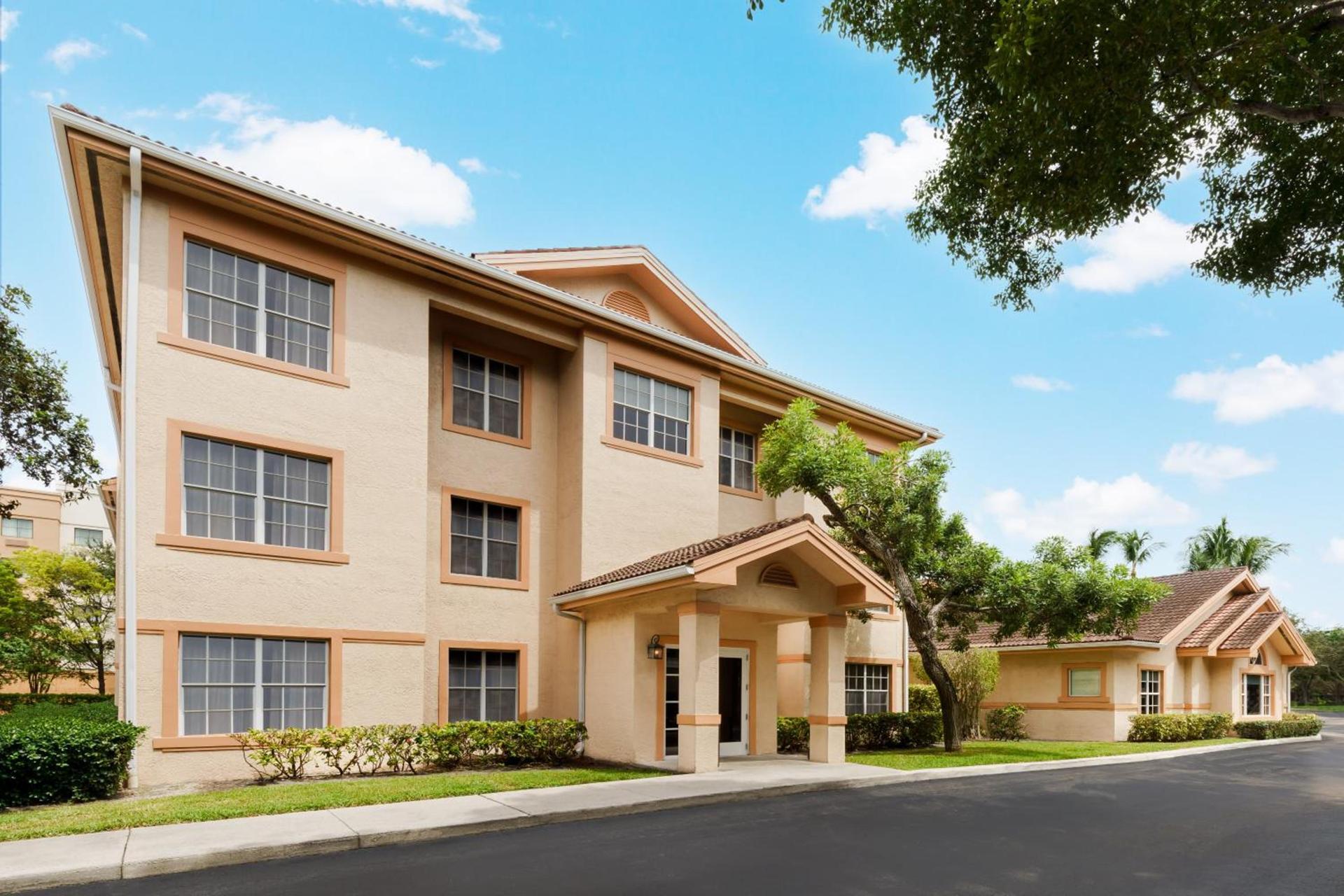 Residence Inn by Marriott West Palm Beach photo 9