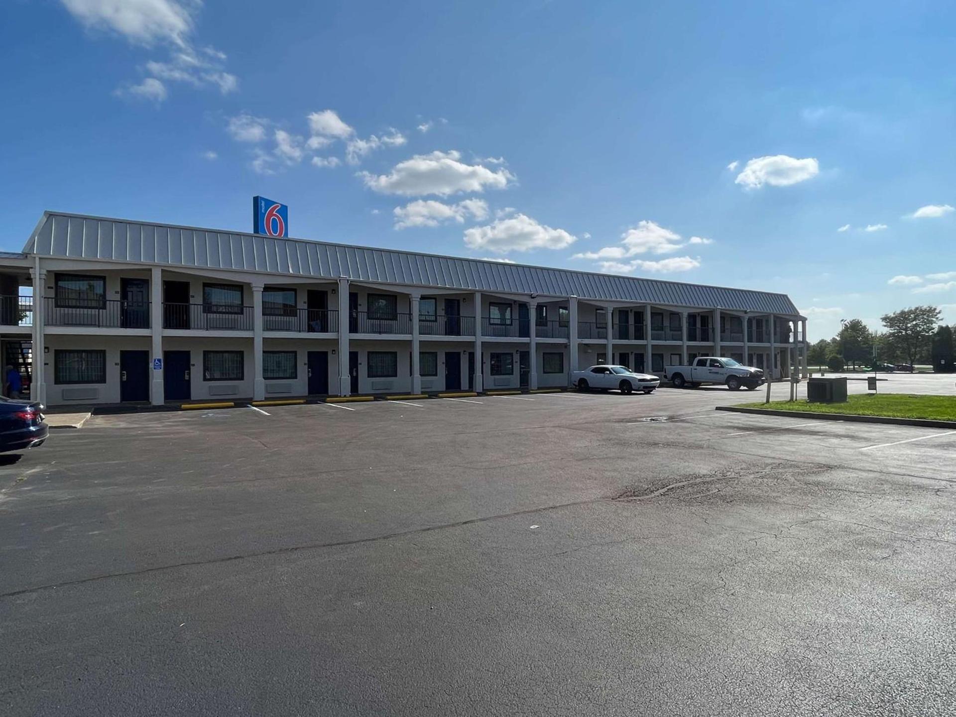 Motel 6-Lafayette, IN photo 1