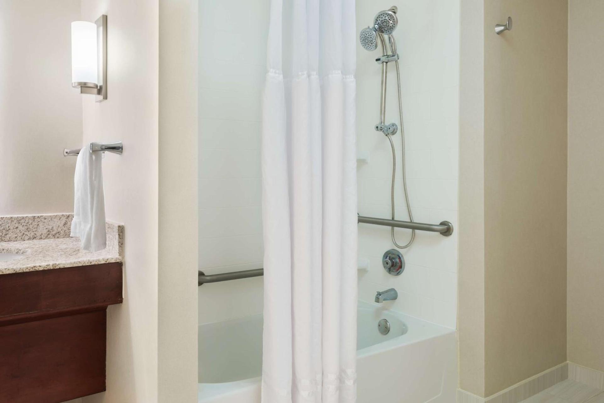 Homewood Suites by Hilton Baton Rouge photo 15