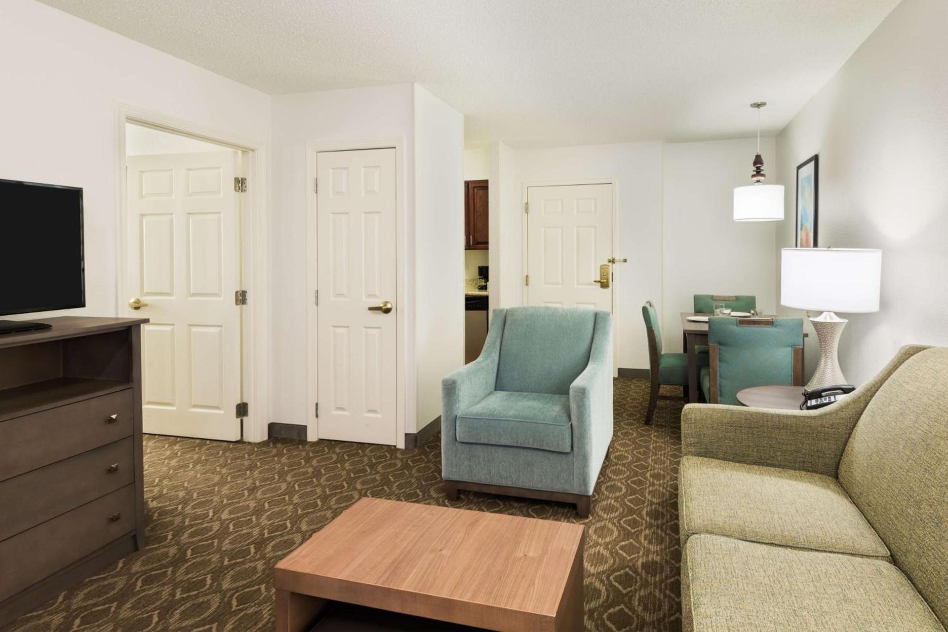 Homewood Suites by Hilton Baton Rouge photo 17