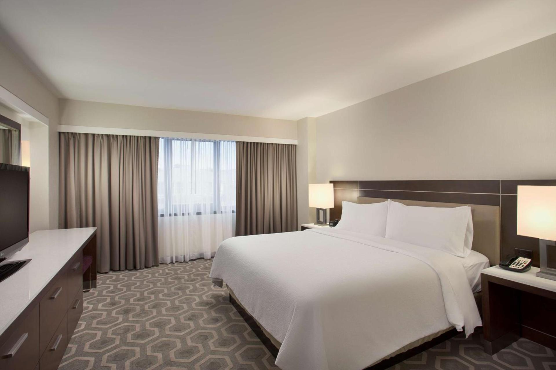 Embassy Suites by Hilton Washington D.C. Georgetown photo 11