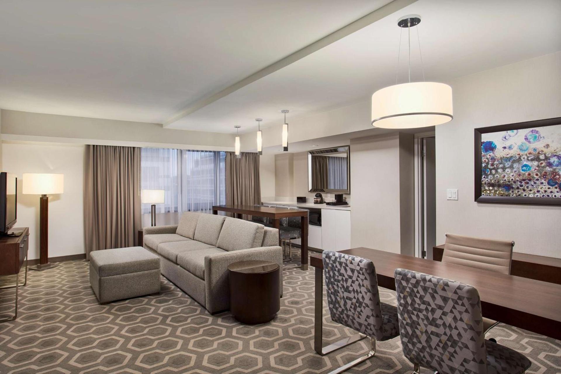 Embassy Suites by Hilton Washington D.C. Georgetown photo 7