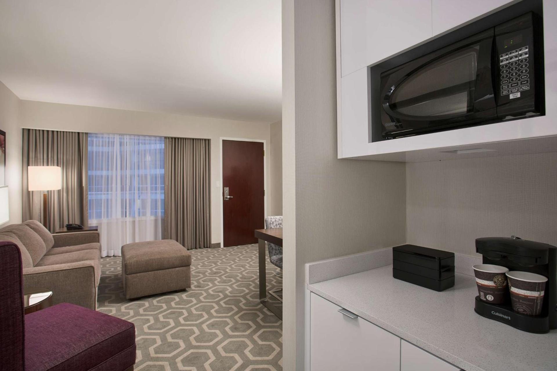 Embassy Suites by Hilton Washington D.C. Georgetown photo 13