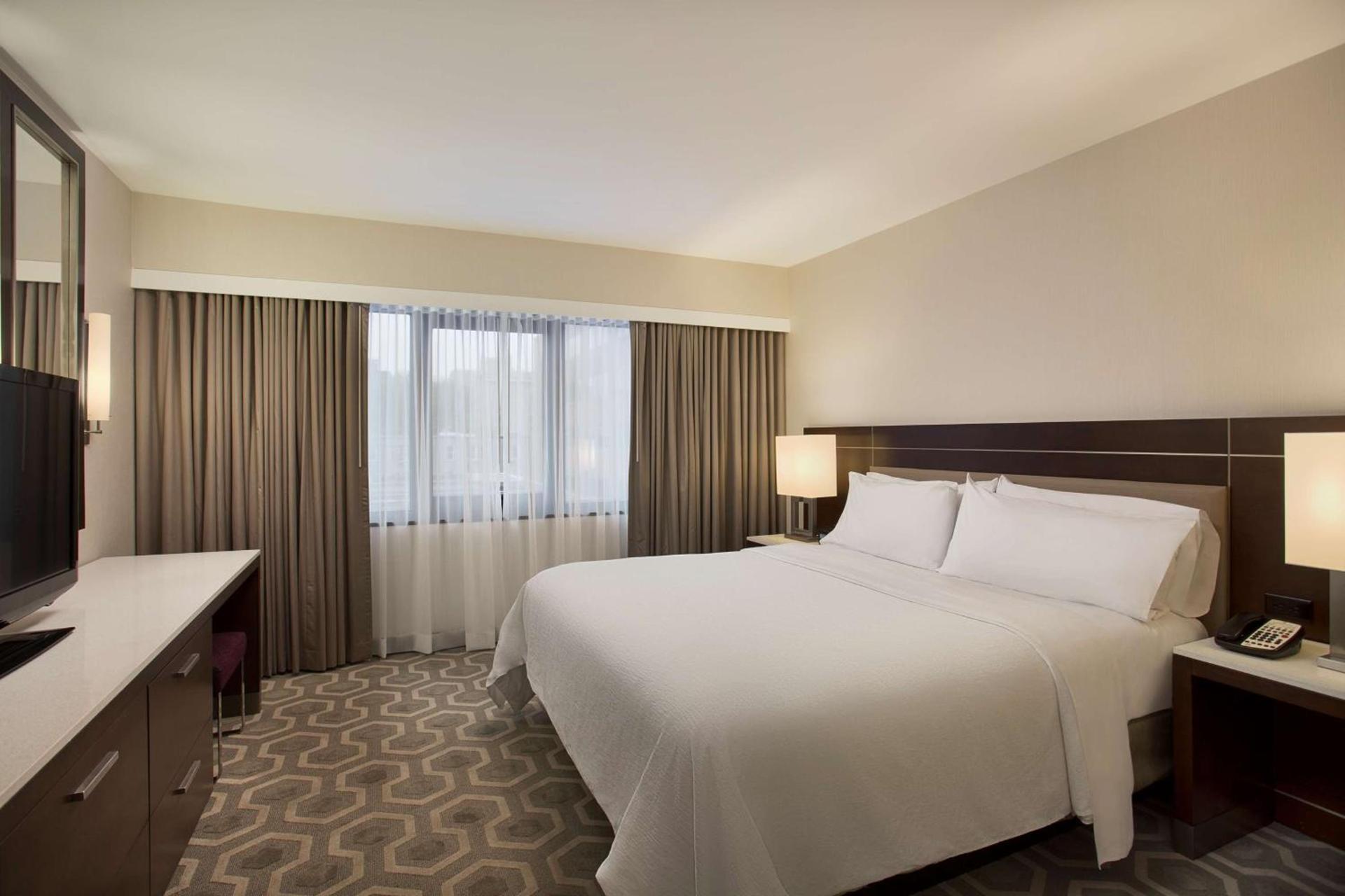 Embassy Suites by Hilton Washington D.C. Georgetown photo 5