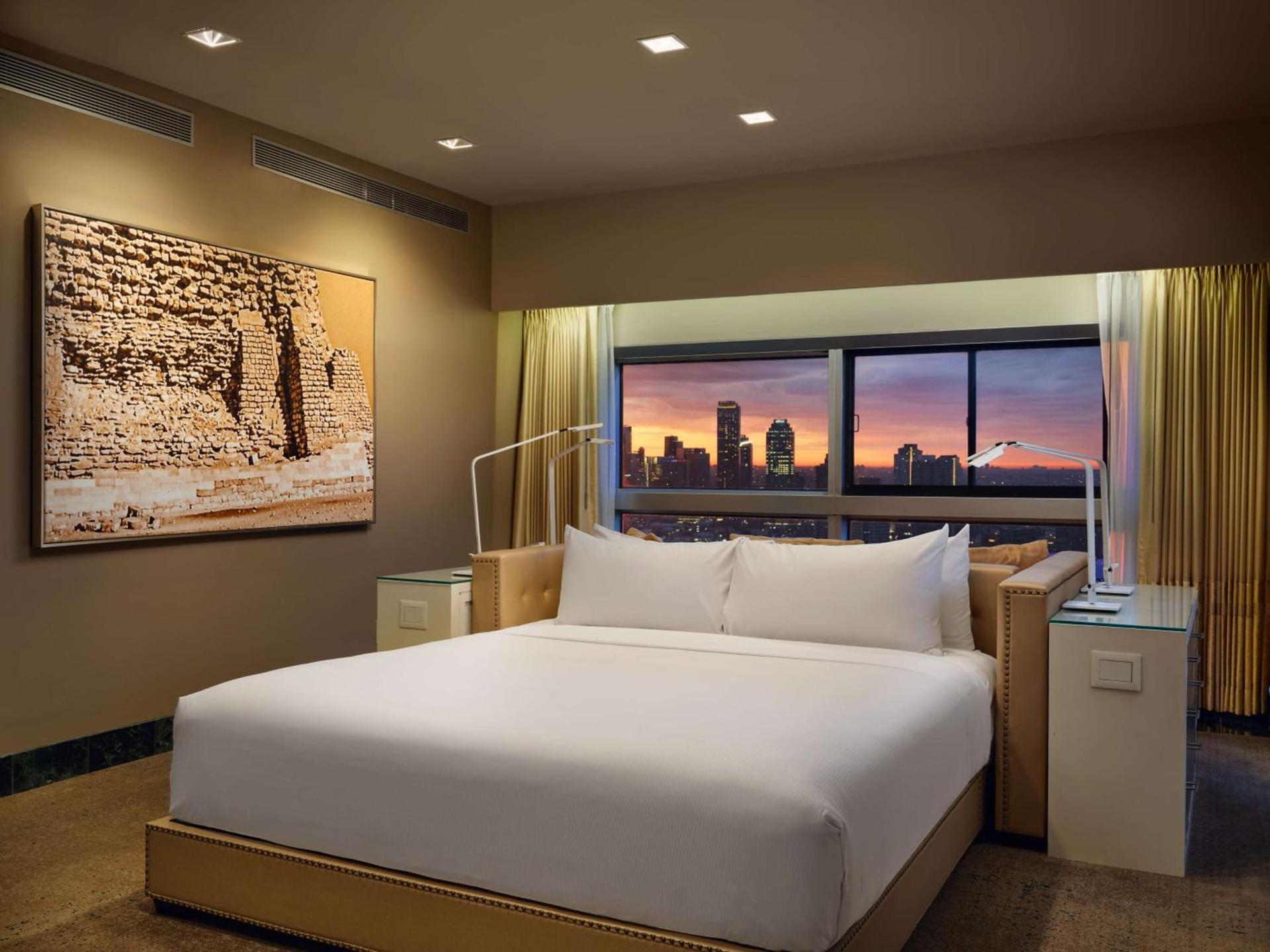 Millennium Hilton New York One UN Plaza photo 19