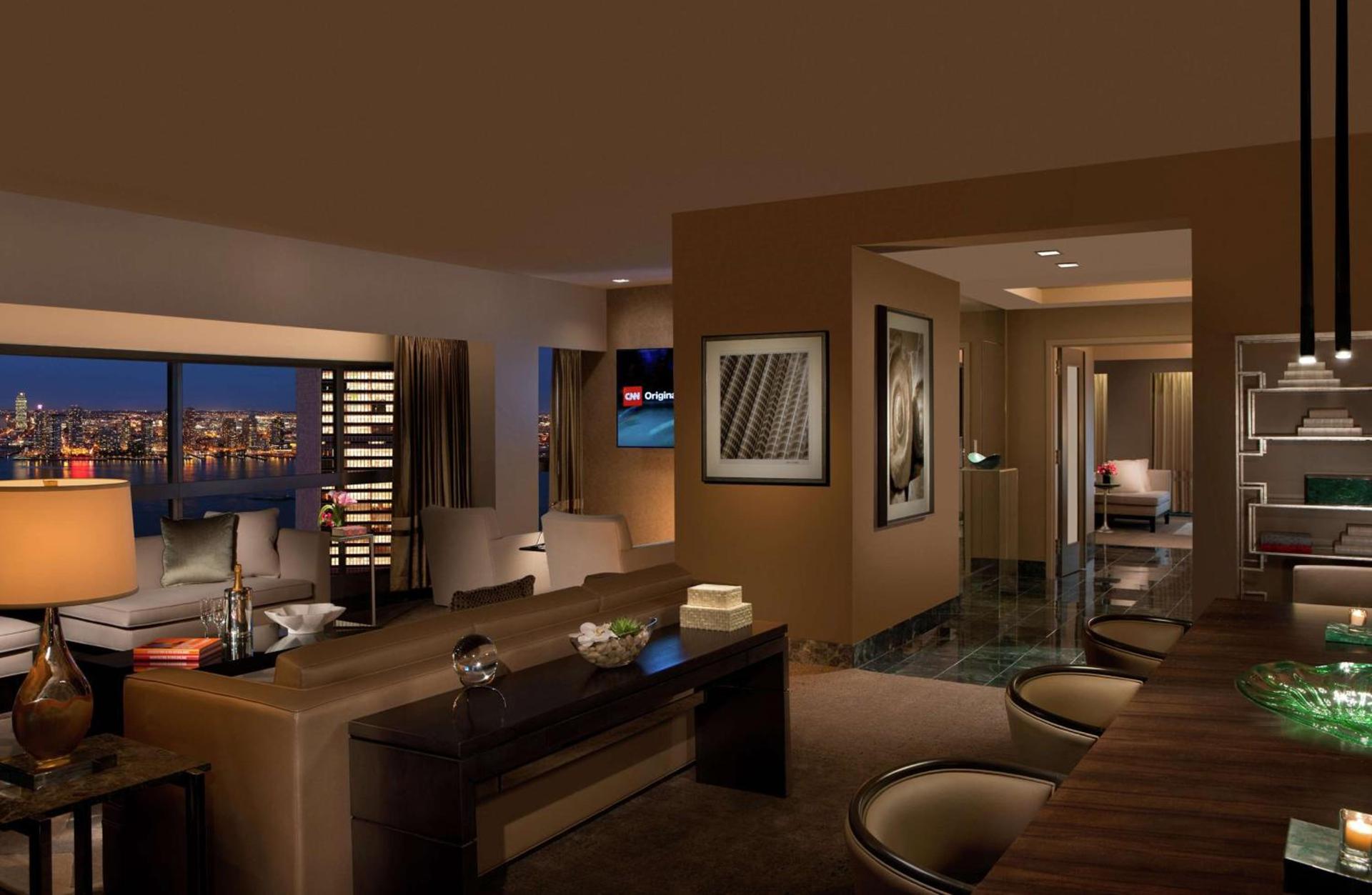 Millennium Hilton New York One UN Plaza photo 56