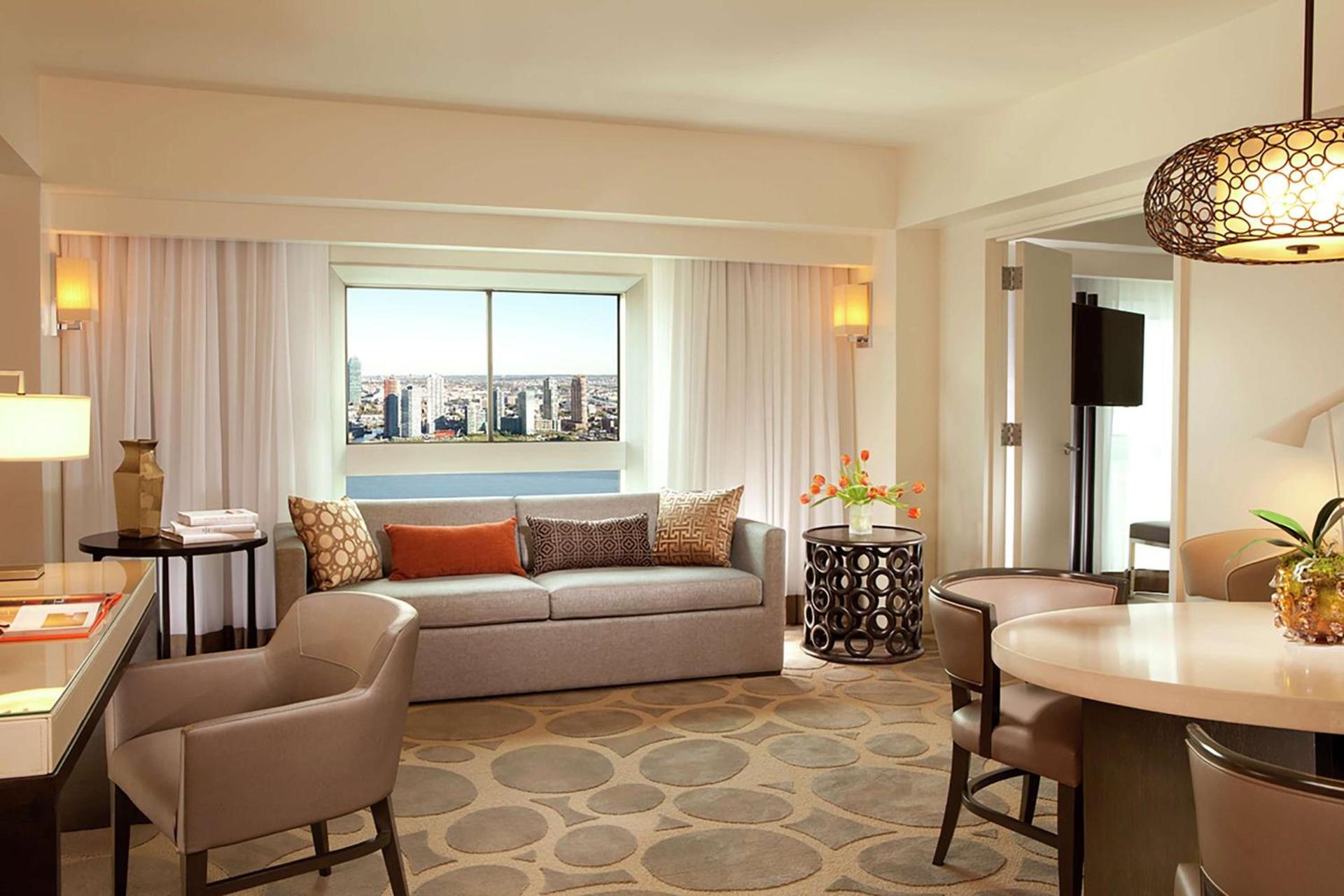 Millennium Hilton New York One UN Plaza photo 62
