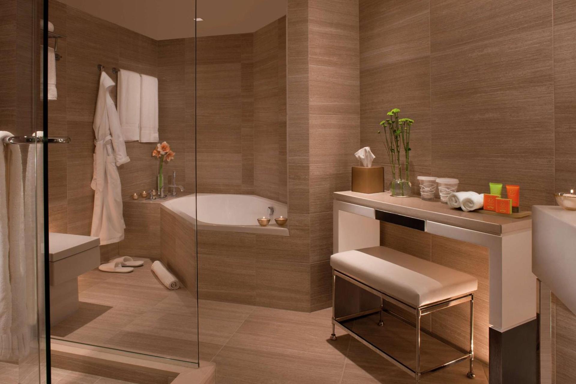 Millennium Hilton New York One UN Plaza photo 65