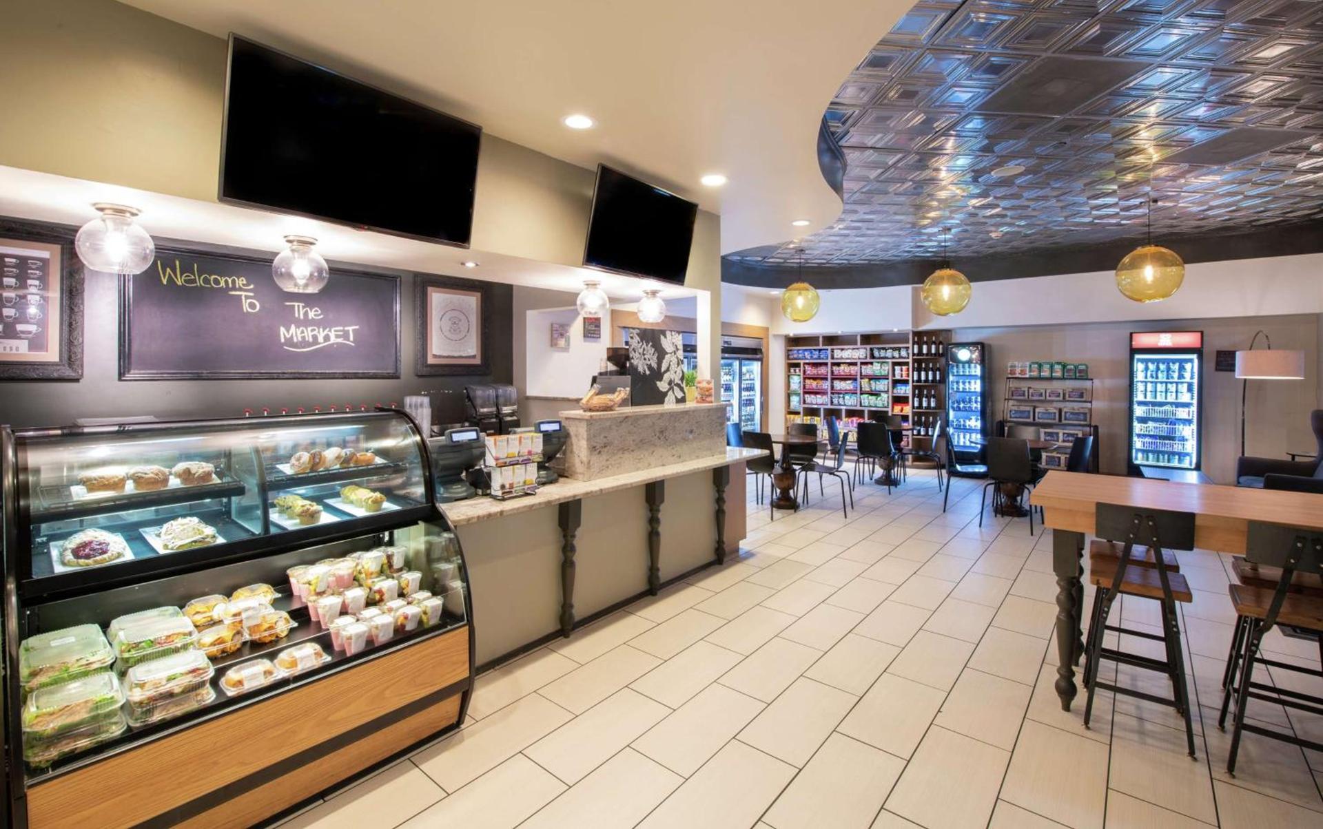 DoubleTree by Hilton Orlando Theme Park Resort photo 40