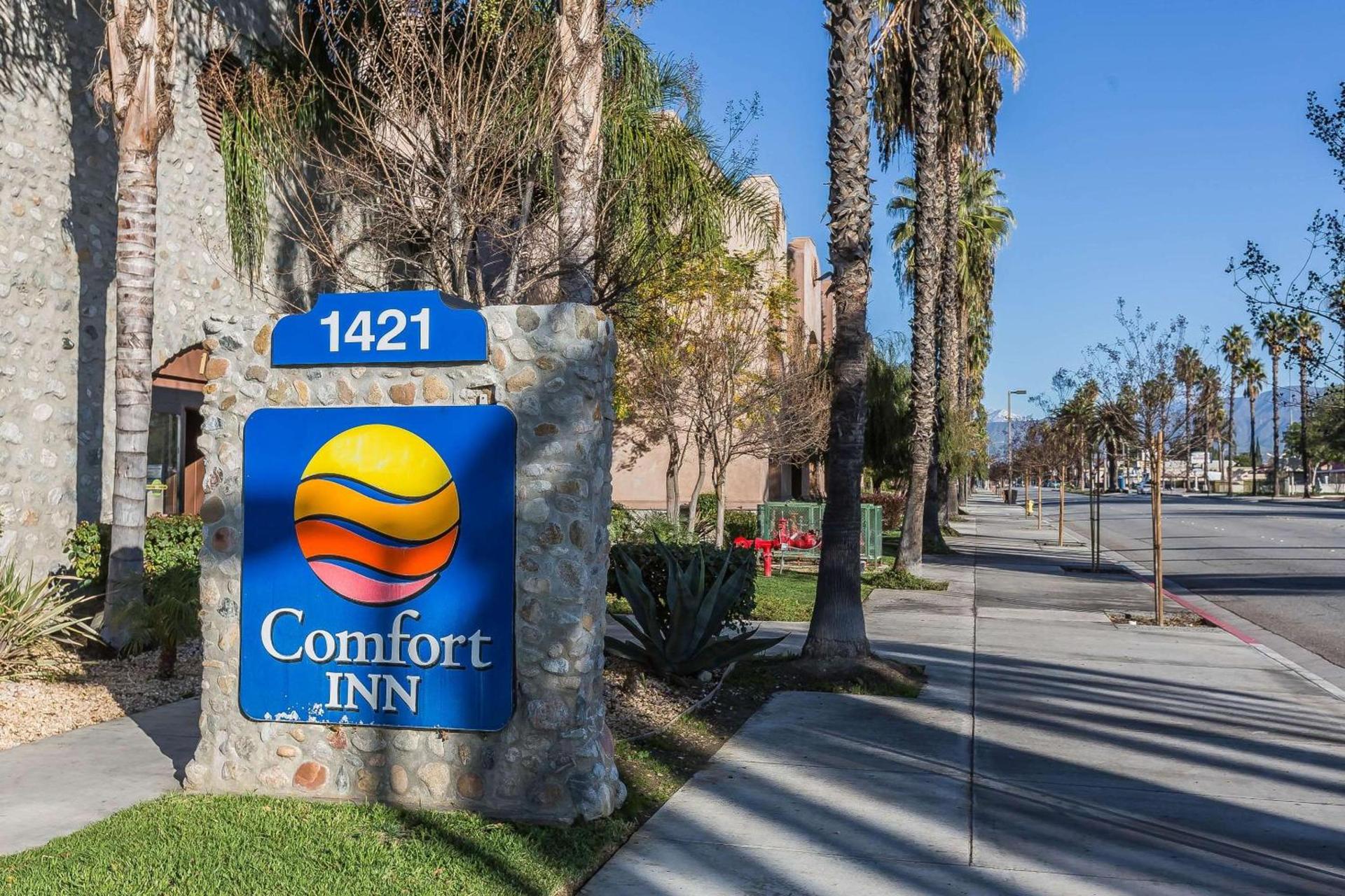 Comfort Inn Pomona near Fairplex photo 4