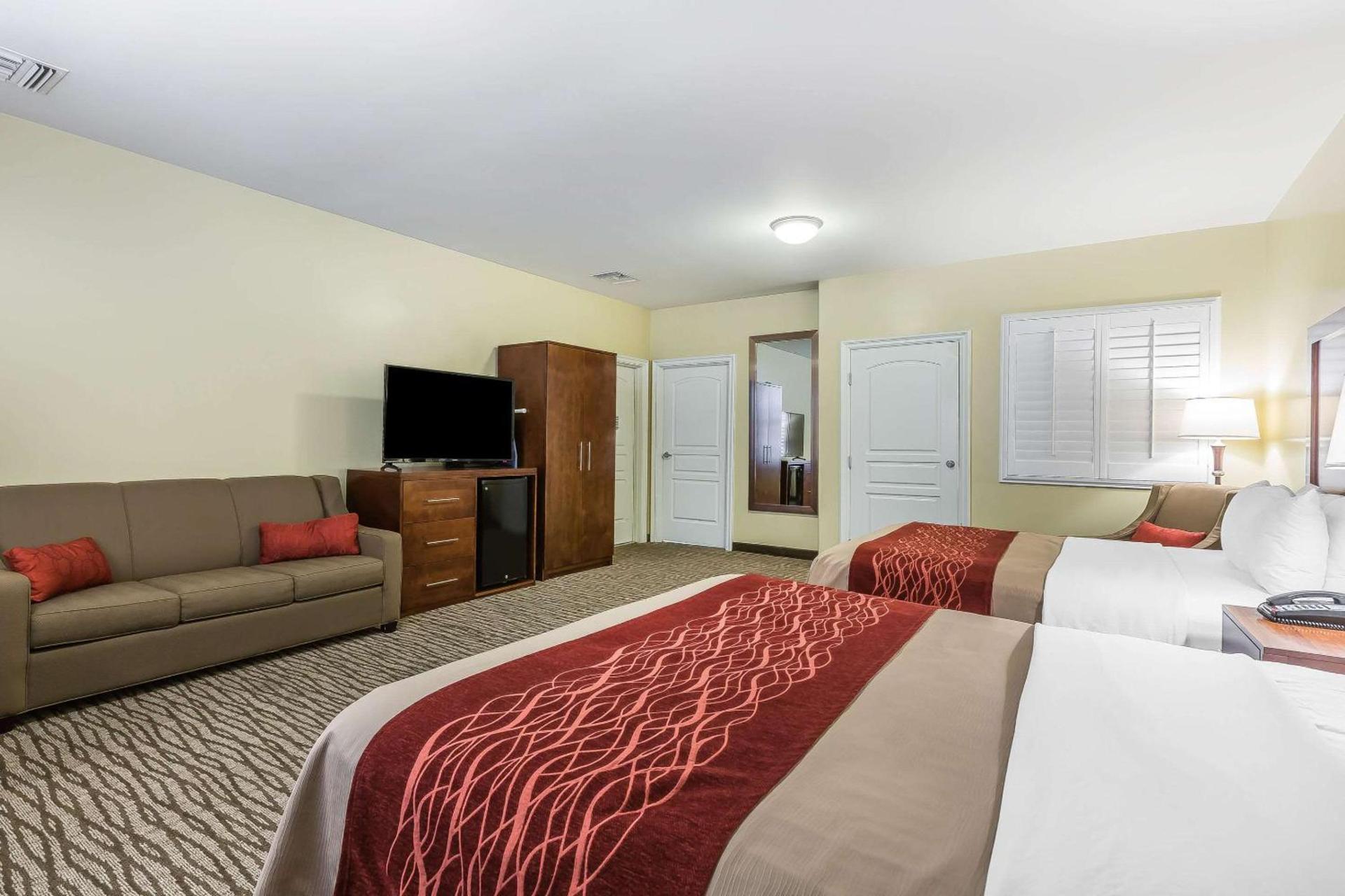 Comfort Inn Pomona near Fairplex photo 35