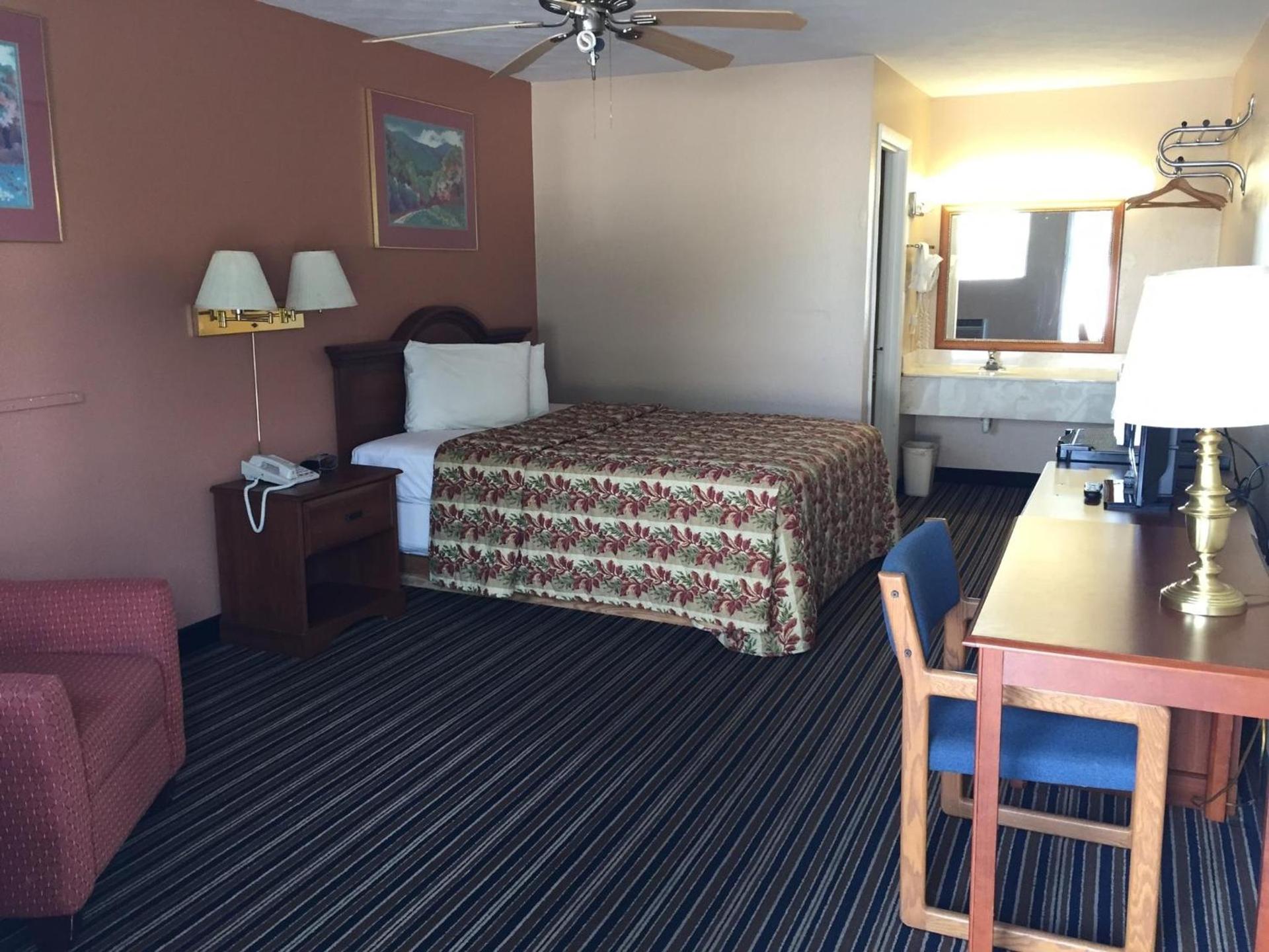 Budget Inn Motel photo 11