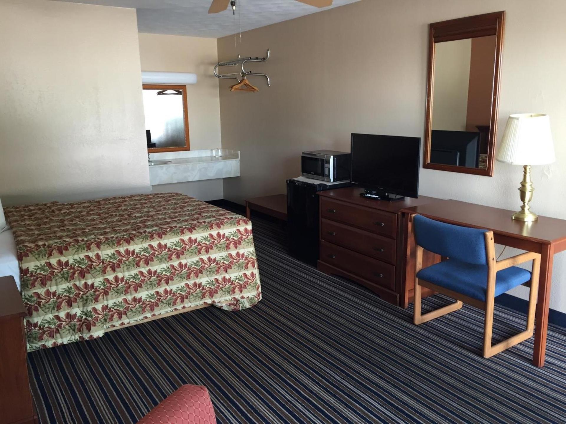Budget Inn Motel photo 12