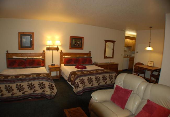 Wildwood Inn photo 13