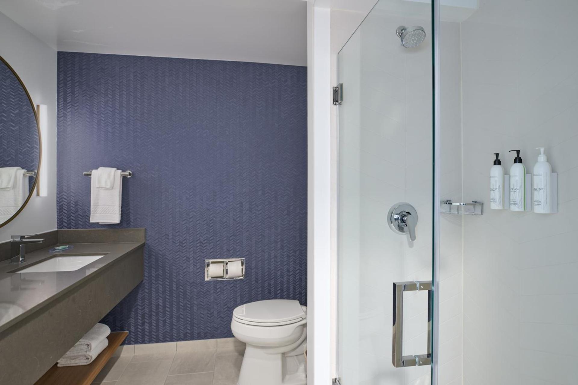 Fairfield Inn and Suites by Marriott Winchester photo 3