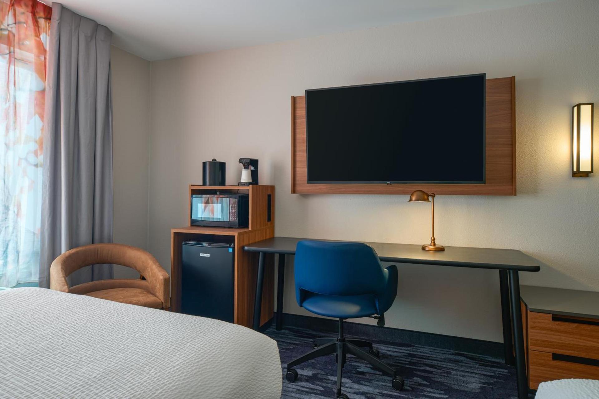 Fairfield Inn and Suites by Marriott Winchester photo 8