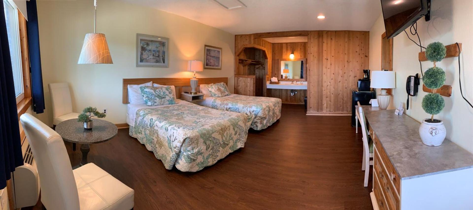 Cape Pines Motel photo 41
