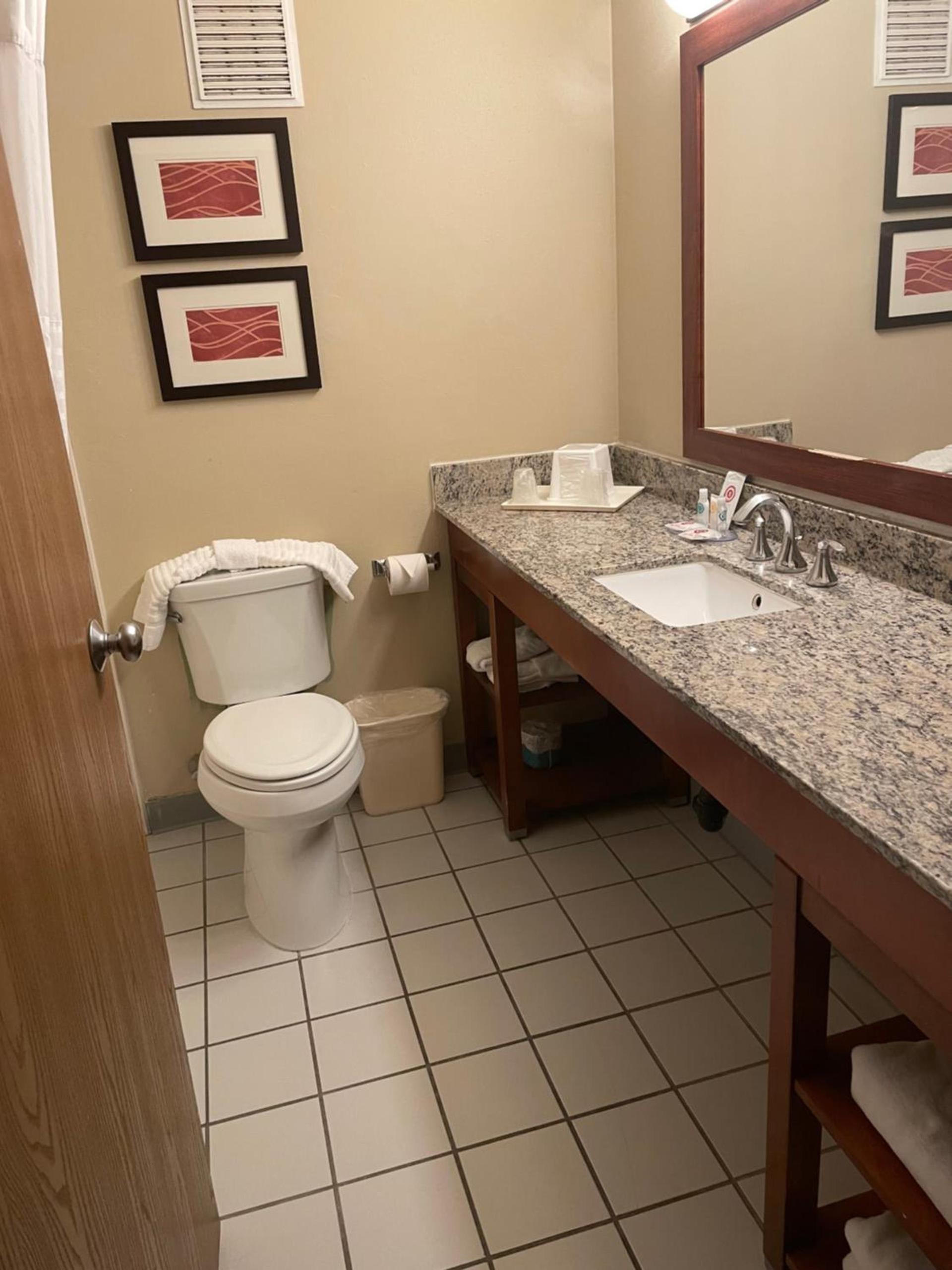 Comfort Inn Ellensburg photo 42