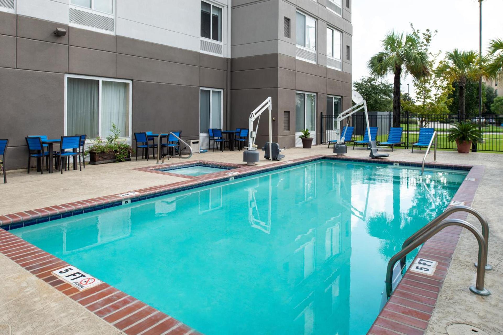 Hilton Garden Inn Baton Rouge Airport photo 8