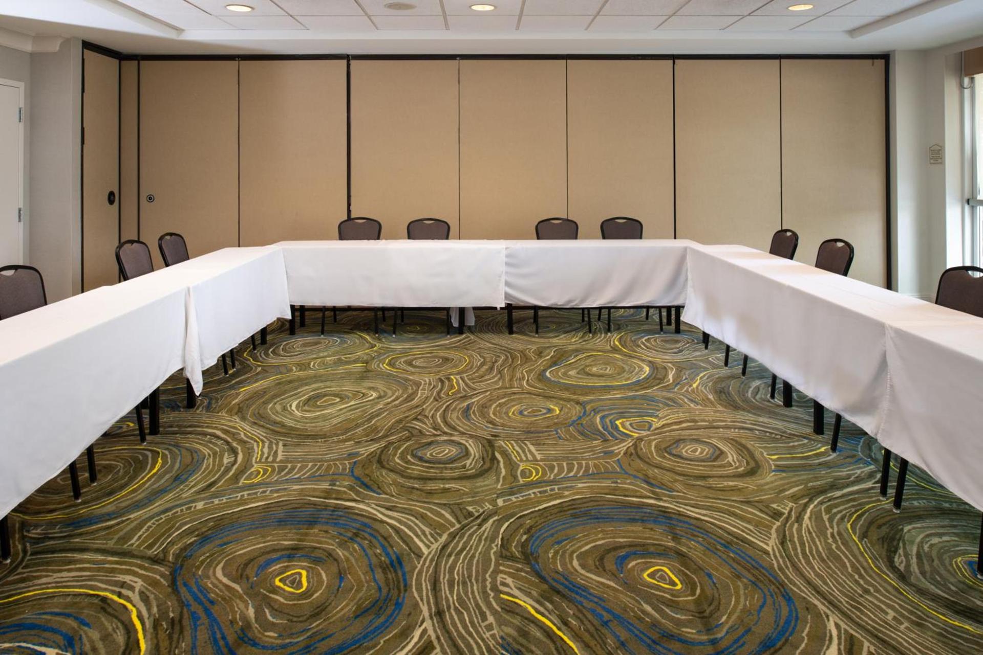 Hilton Garden Inn Baton Rouge Airport photo 9
