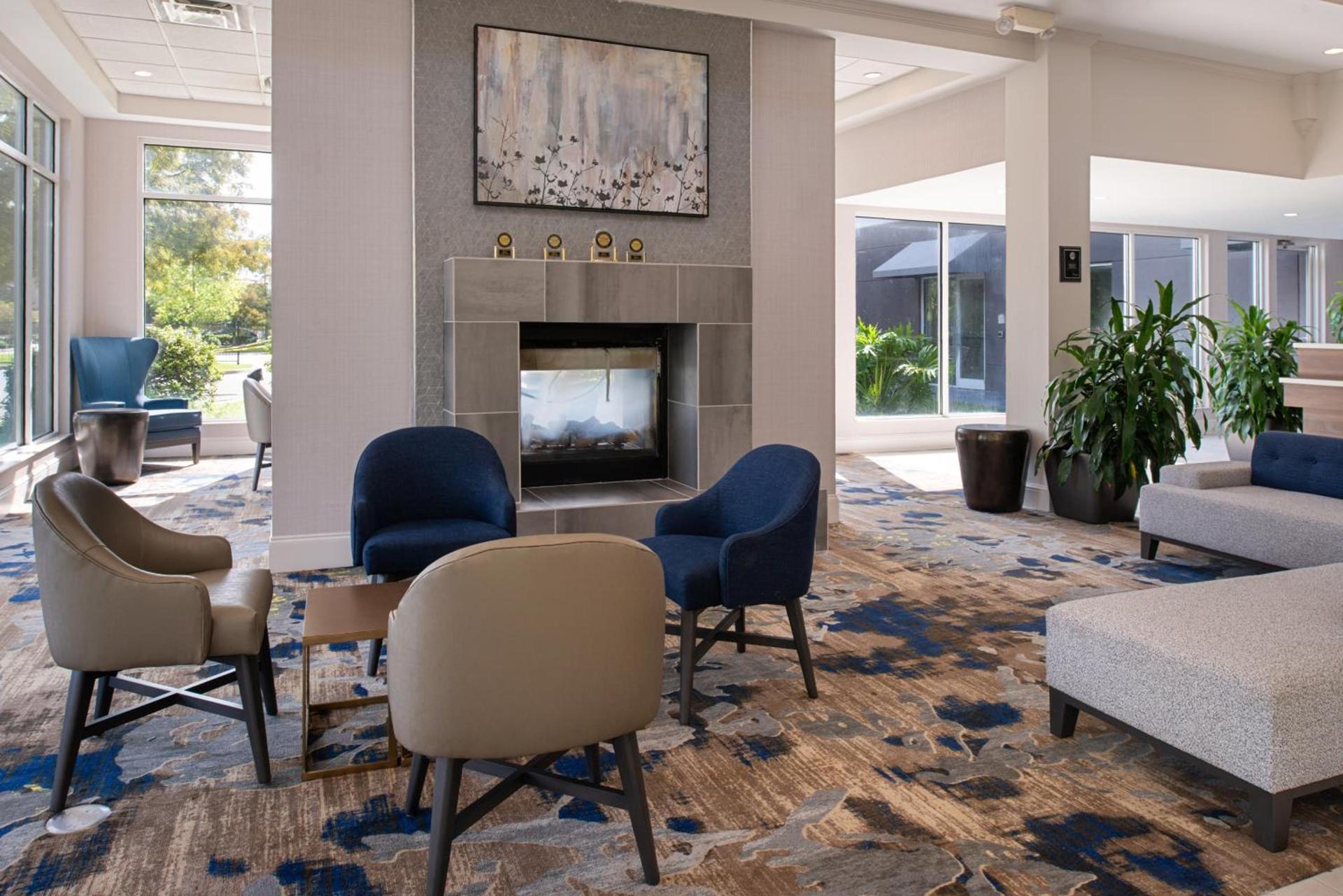 Hilton Garden Inn Baton Rouge Airport photo 16
