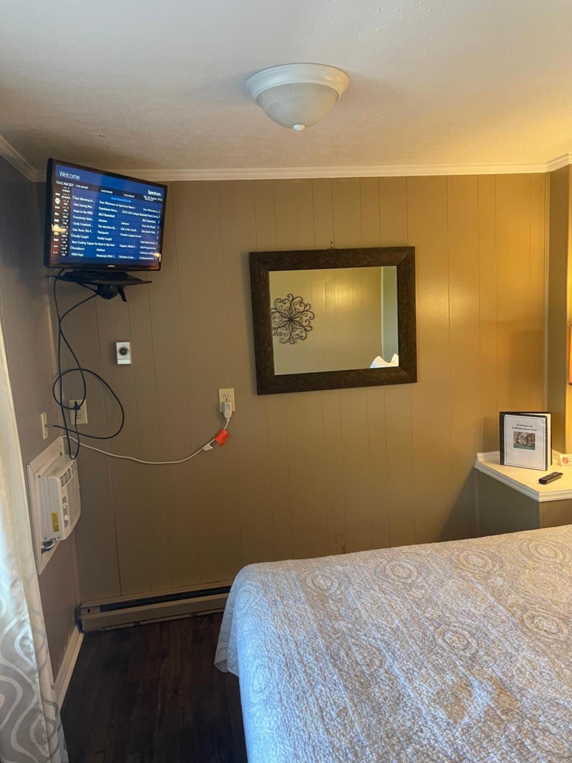 Cliff Dwellers Inn photo 93