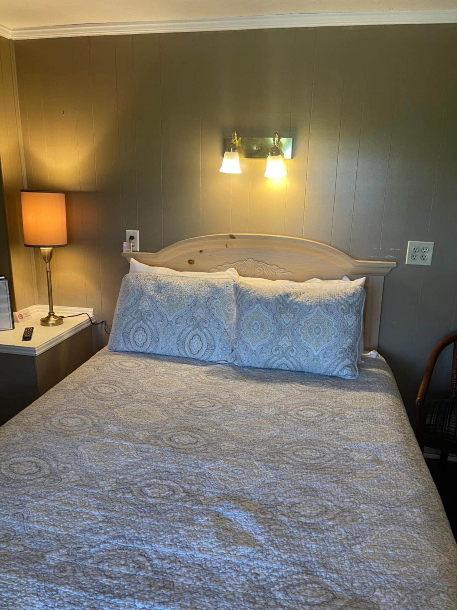 Cliff Dwellers Inn photo 94