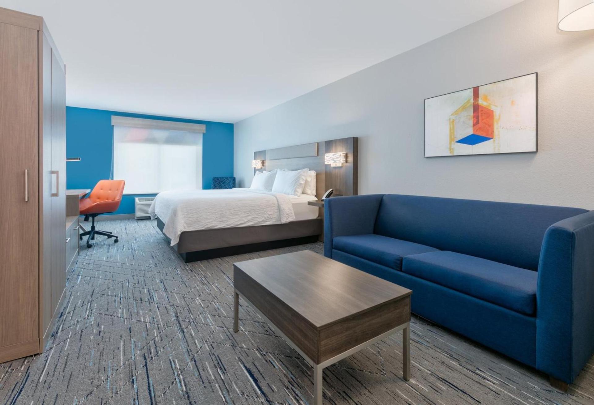 Holiday Inn Express Hotel & Suites Shakopee by IHG photo 44