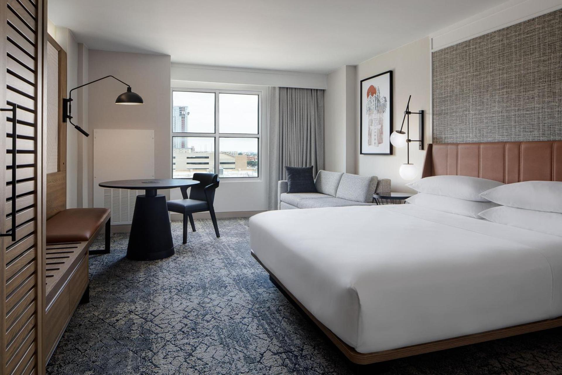 Sheraton Fort Worth Downtown Hotel photo 38